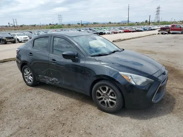 2017 TOYOTA YARIS IA   