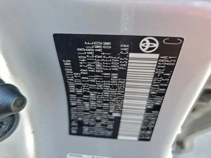 2020 TOYOTA COROLLA SE  