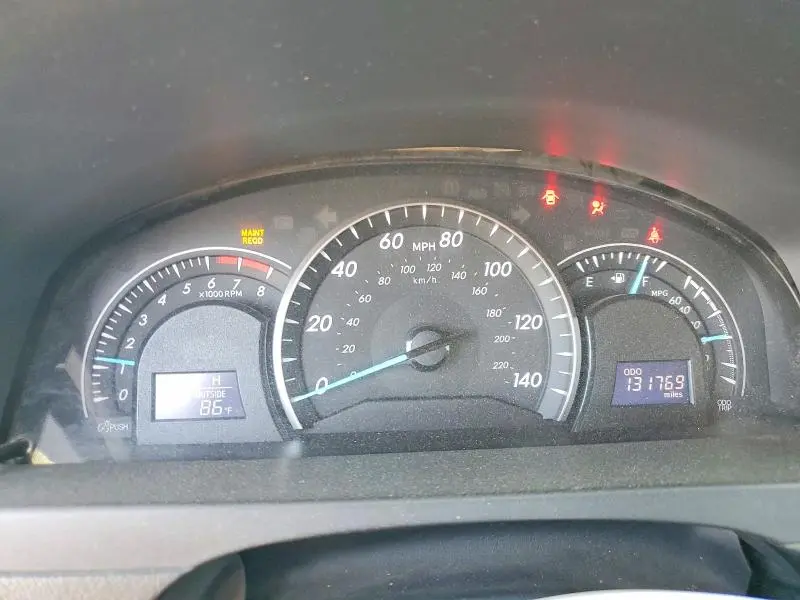 2012 TOYOTA CAMRY LE  