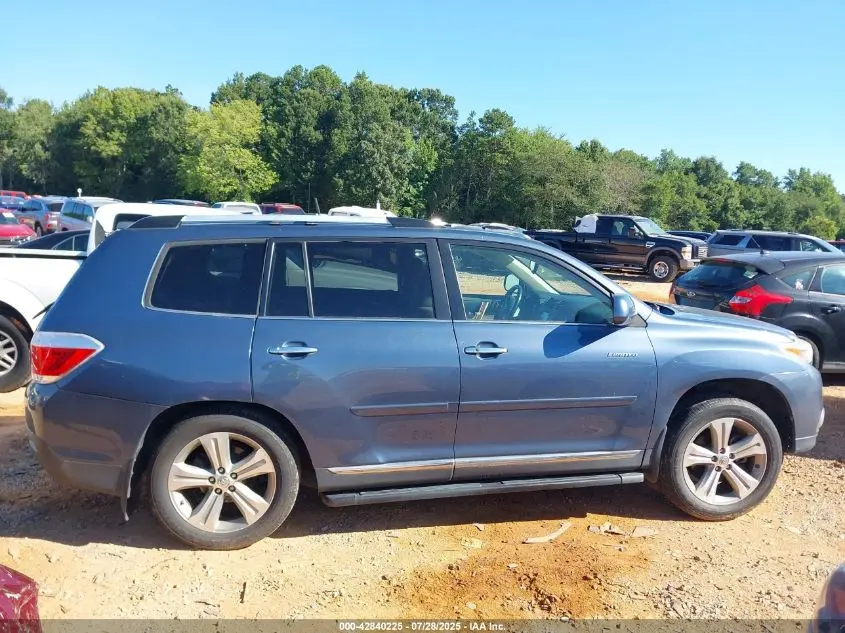 2013 TOYOTA HIGHLANDER LIMITED V6