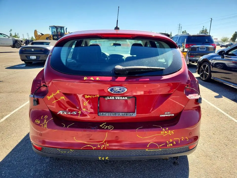 2014 FORD FOCUS SE  