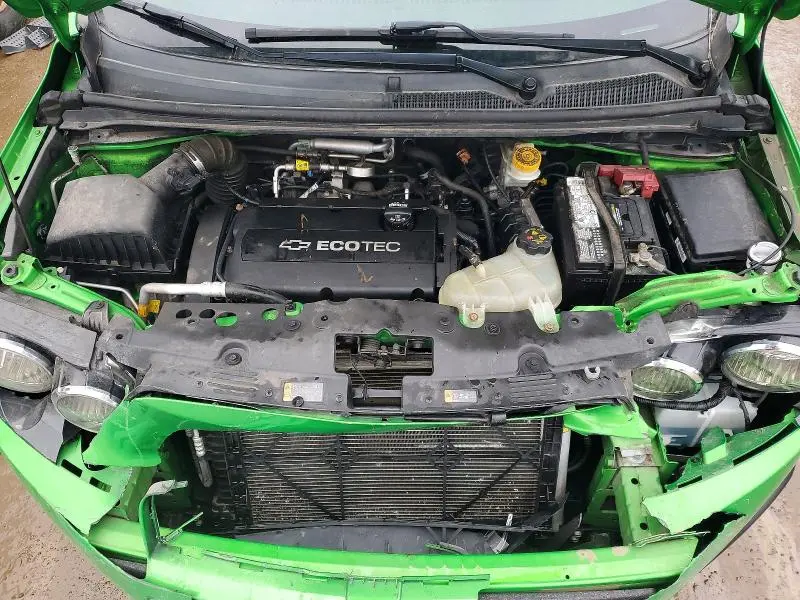 2015 CHEVROLET SONIC LT  