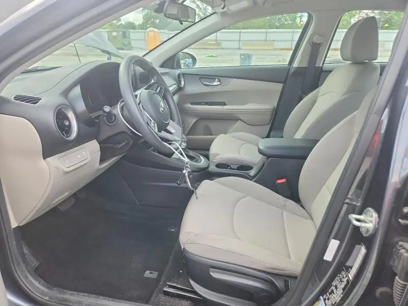 2019 KIA FORTE LXS  