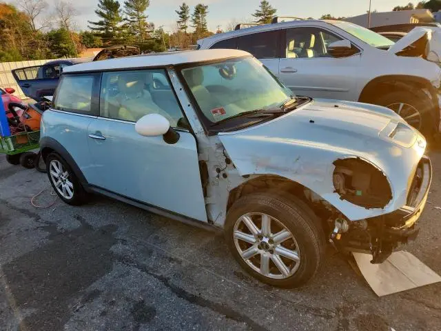 2011 MINI COOPER S  