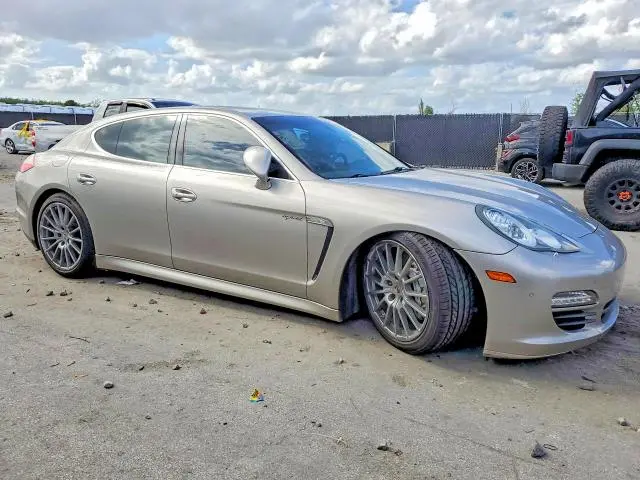 2012 PORSCHE PANAMERA S HYBRID  