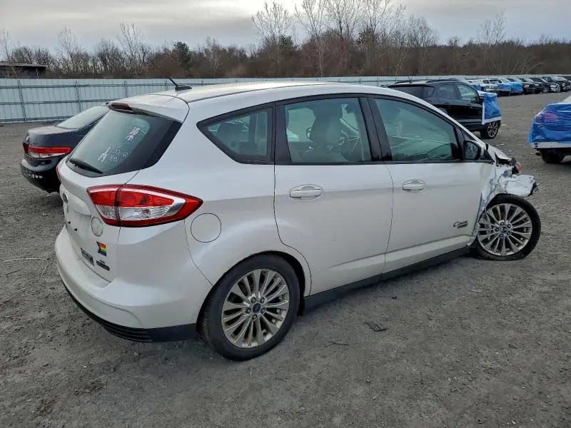 2017 FORD C-MAX SE  
