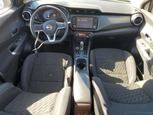 2022 NISSAN KICKS SV
