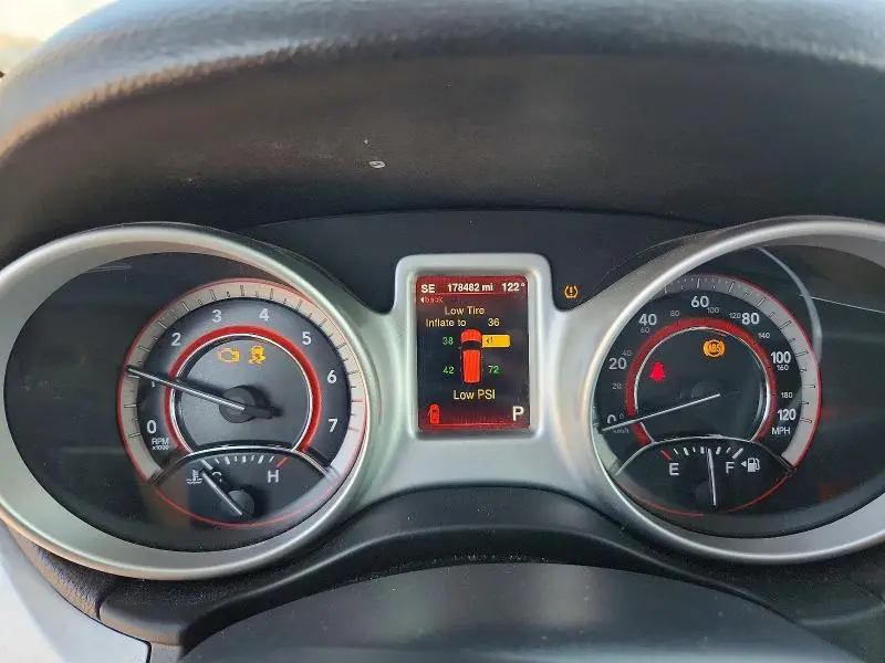 2014 DODGE JOURNEY SXT  
