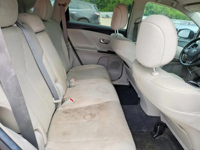 2012 TOYOTA VENZA LE  