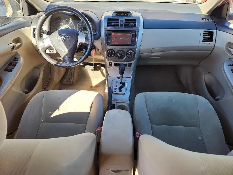 2013 TOYOTA COROLLA LE  