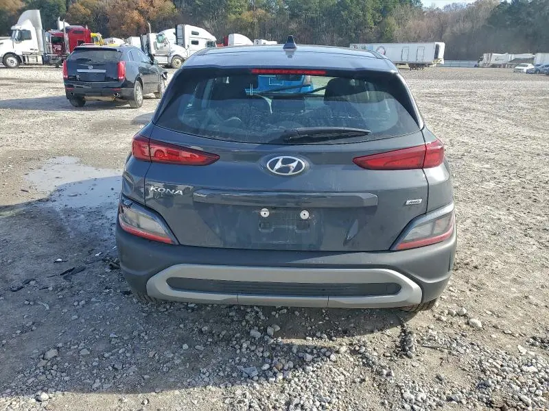 2023 HYUNDAI KONA SE  