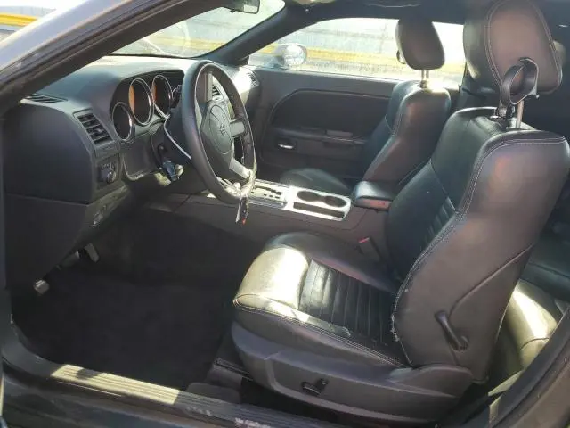 2010 DODGE CHALLENGER SE  