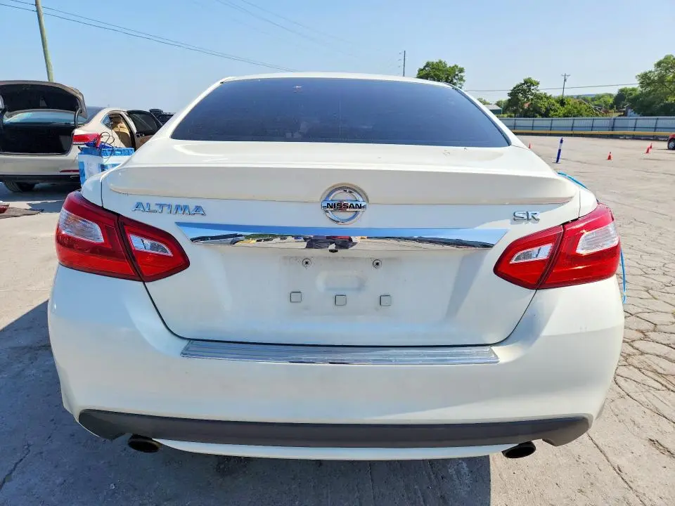 2016 NISSAN ALTIMA 2.5 SR  