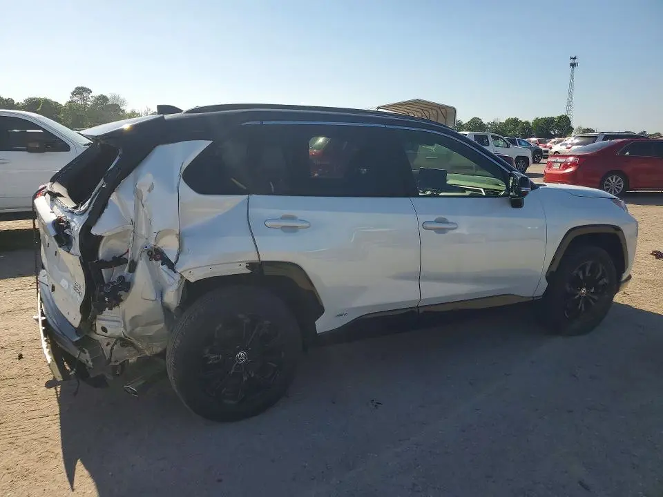 2024 TOYOTA RAV4 XSE  