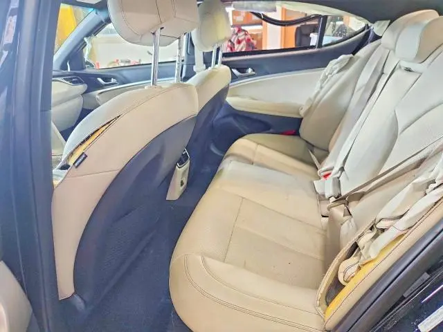 2024 GENESIS G70 2.5T STANDARD  