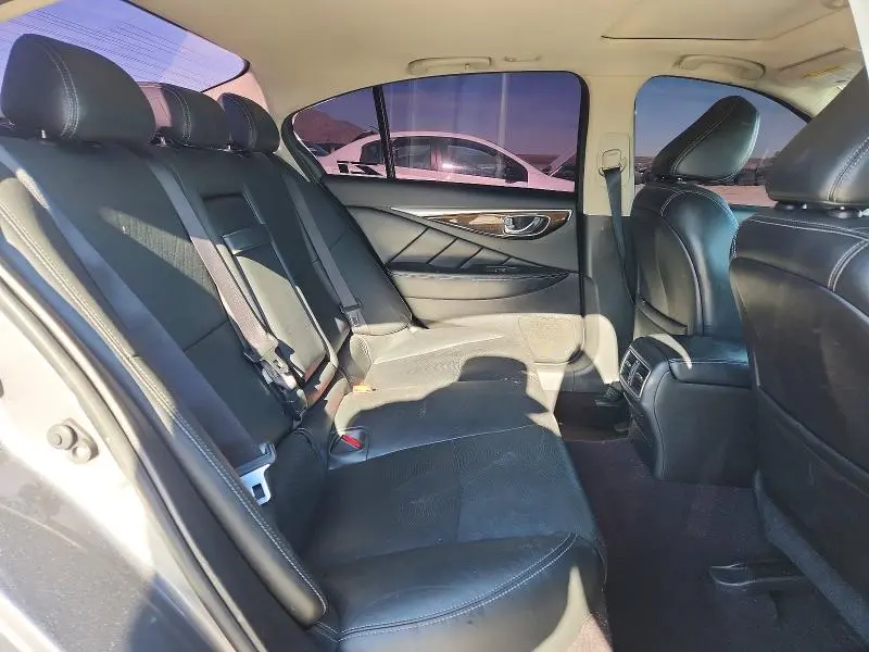 2016 INFINITI Q50 3.0T PREMIUM  