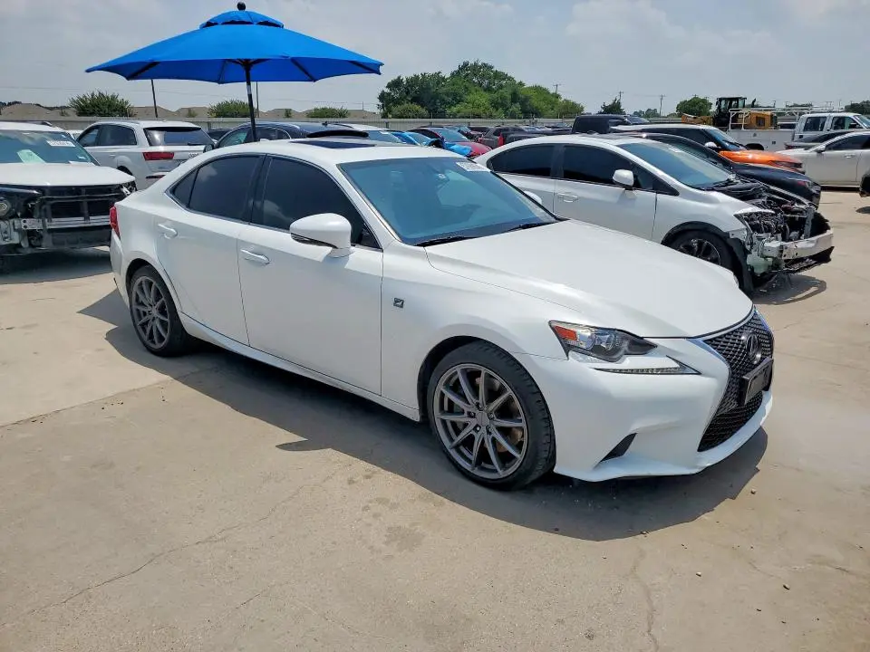 2016 LEXUS IS 200T  
