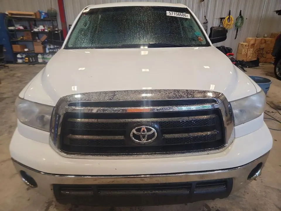 2010 TOYOTA TUNDRA CREWMAX SR5  