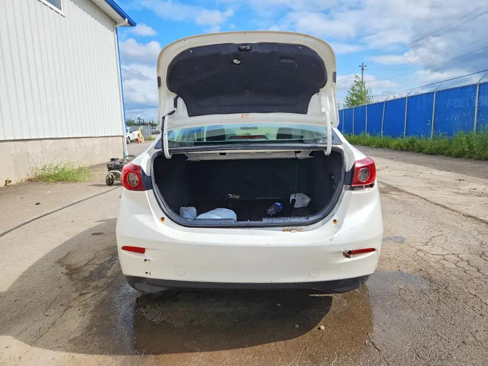 2015 MAZDA 3 SPORT  