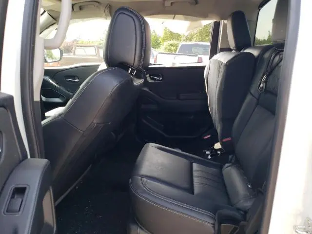 2024 NISSAN FRONTIER S  