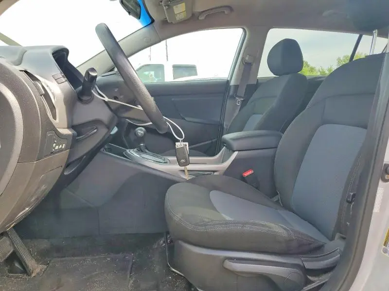2016 KIA SPORTAGE LX  