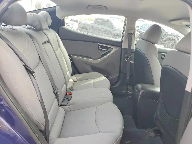 2012 HYUNDAI ELANTRA GLS  