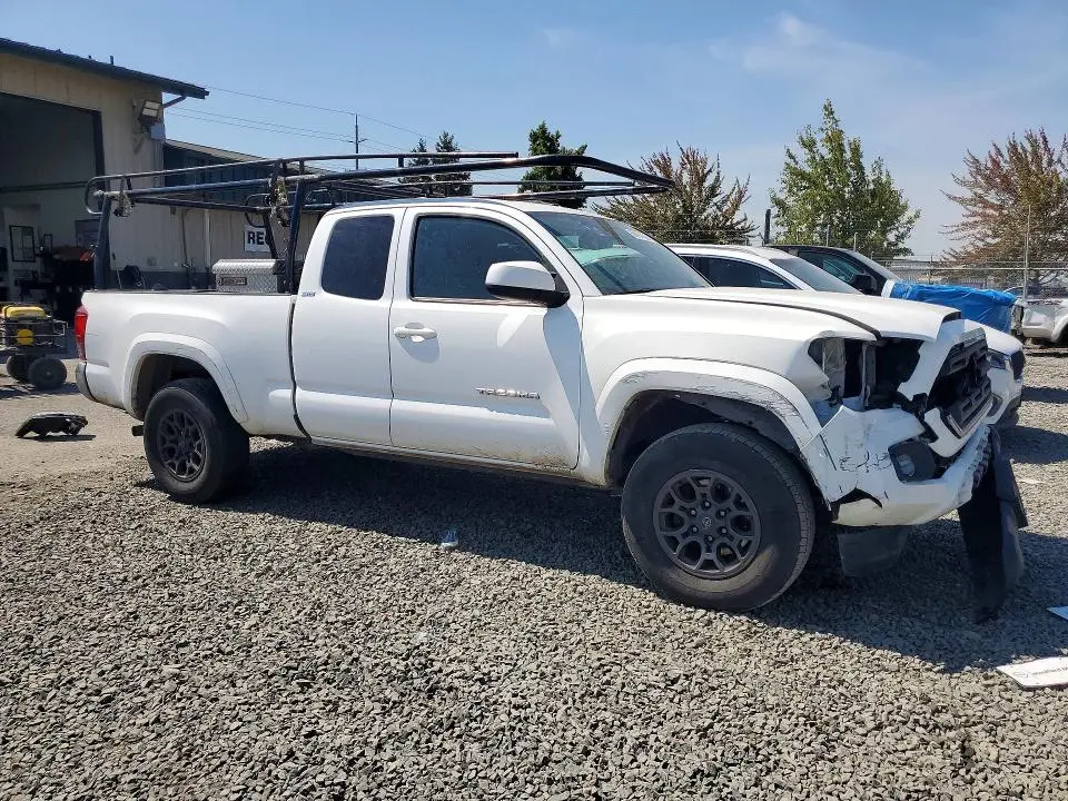 2018 TOYOTA TACOMA SR5 V6  