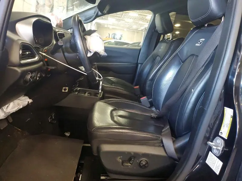 2018 CHRYSLER PACIFICA TOURING L PLUS  