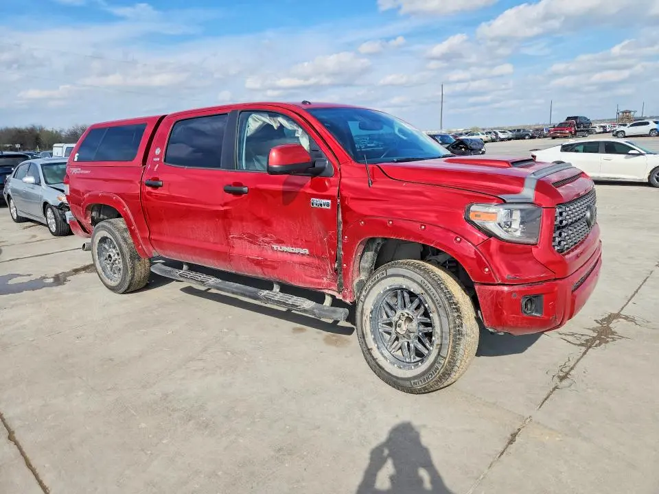 2018 TOYOTA TUNDRA SR5  