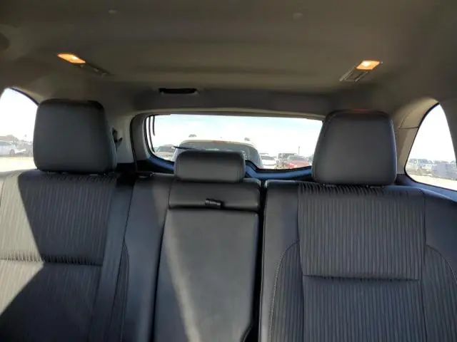 2016 TOYOTA HIGHLANDER LE  