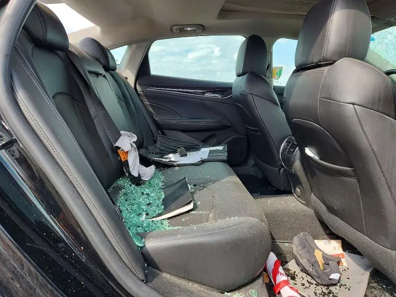 2019 BUICK LACROSSE ESSENCE  