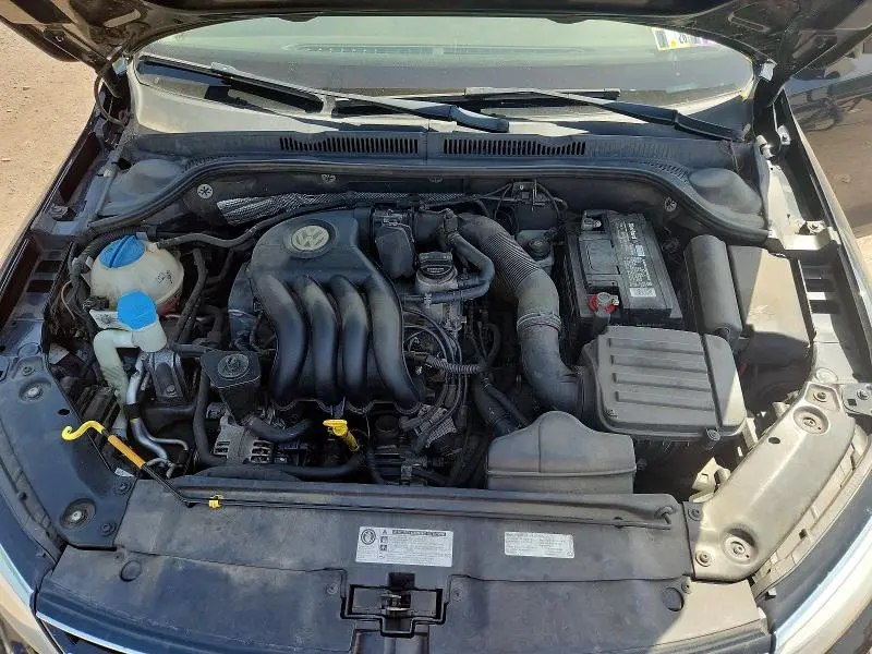 2015 VOLKSWAGEN JETTA BASE  