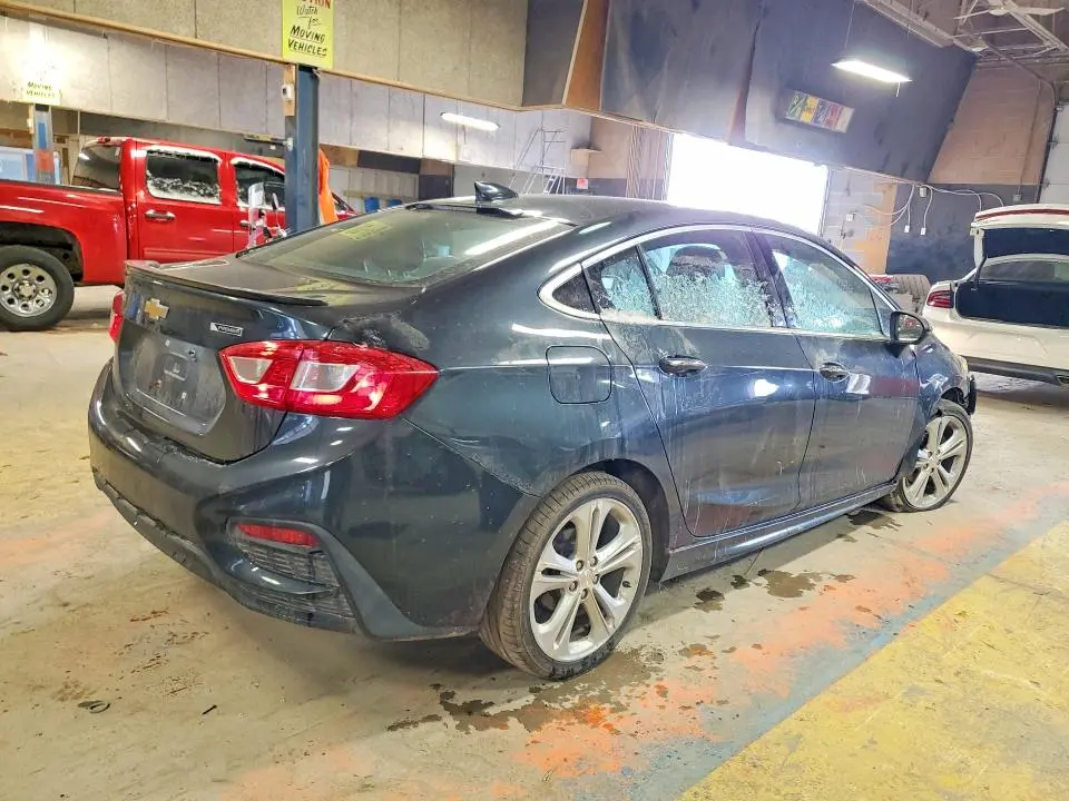 2017 CHEVROLET CRUZE PREMIER  