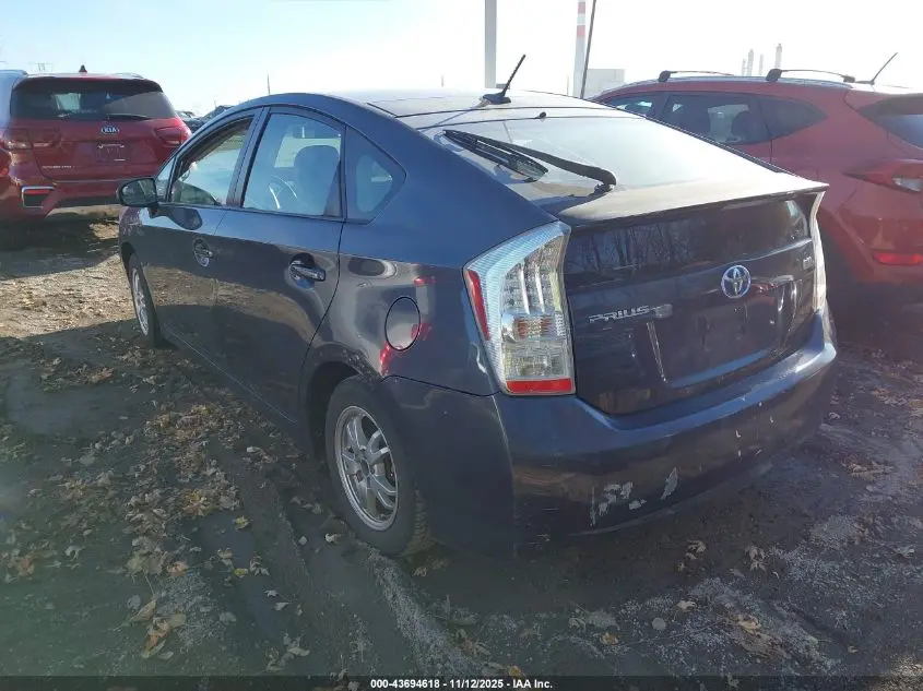 2010 TOYOTA PRIUS III