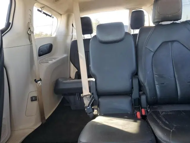 2017 CHRYSLER PACIFICA TOURING L PLUS  