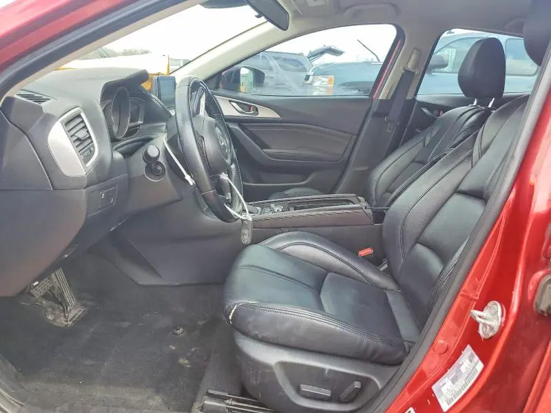 2017 MAZDA 3 TOURING  