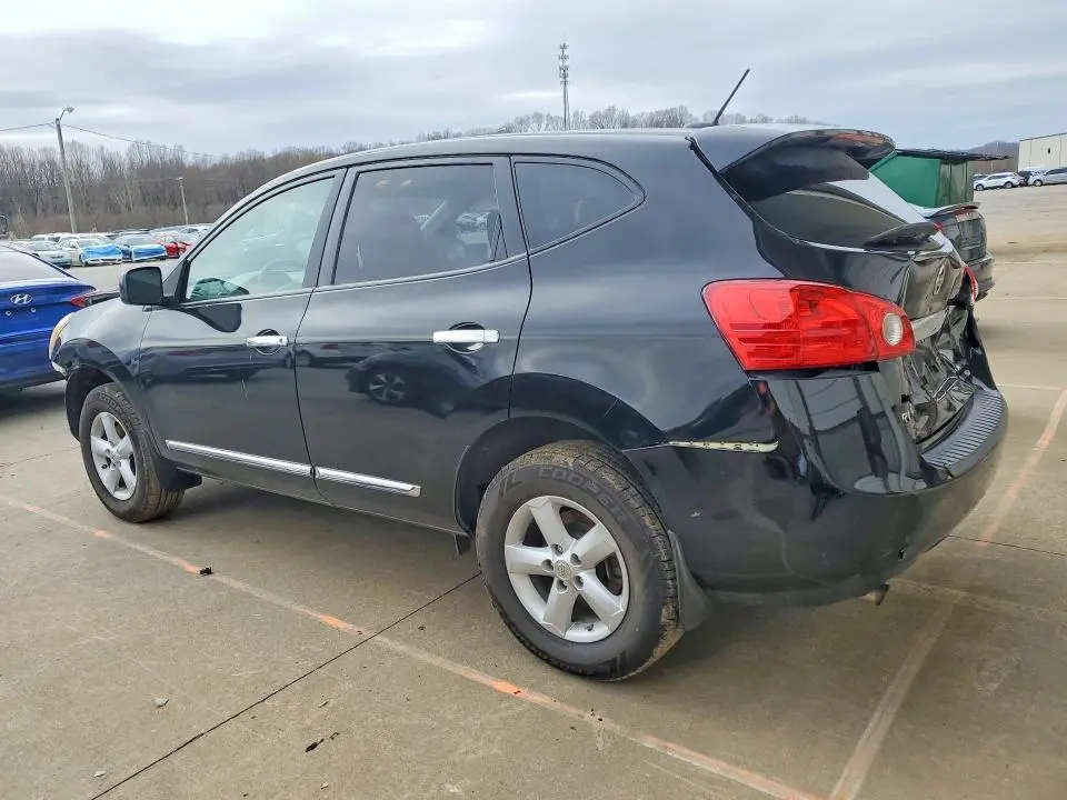 2013 NISSAN ROGUE S  