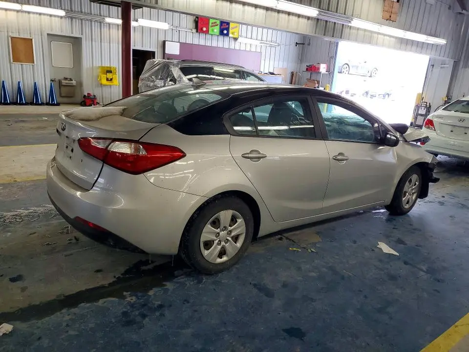 2015 KIA FORTE LX  