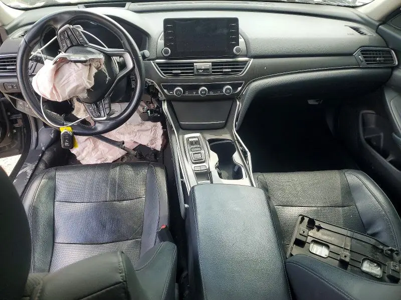2018 HONDA ACCORD TOURING  