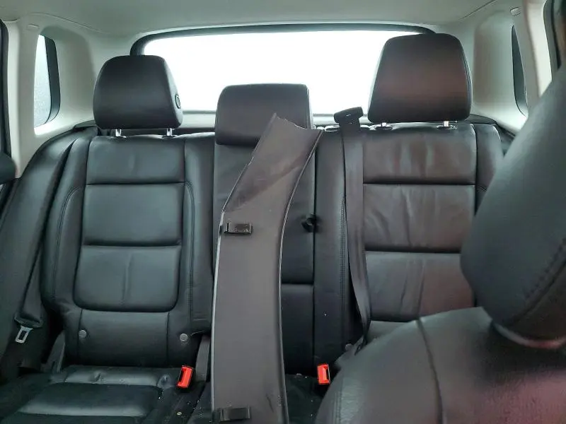 2015 VOLKSWAGEN TIGUAN S  