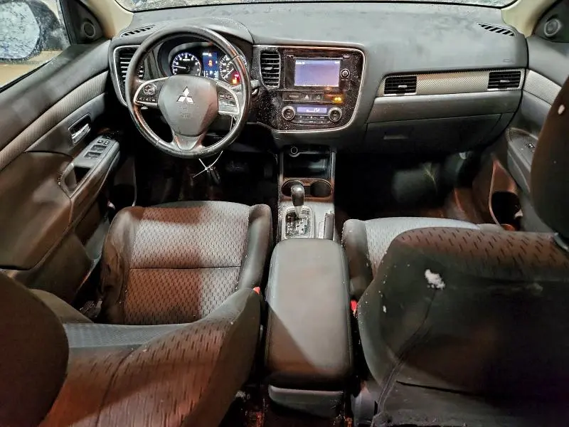 2014 MITSUBISHI OUTLANDER SE  