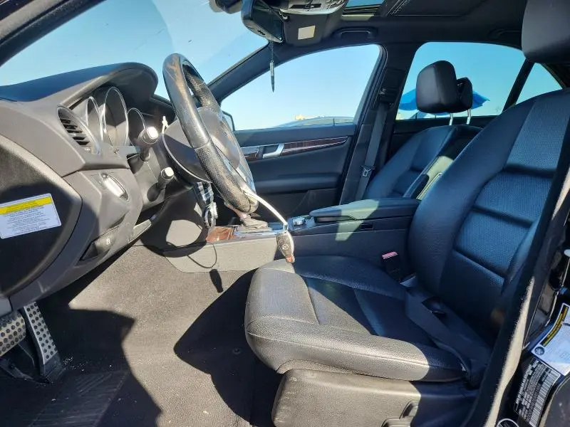 2014 MERCEDES-BENZ C 250