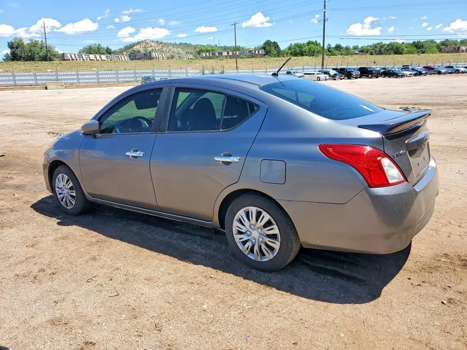 2017 NISSAN VERSA 1.6 SV  