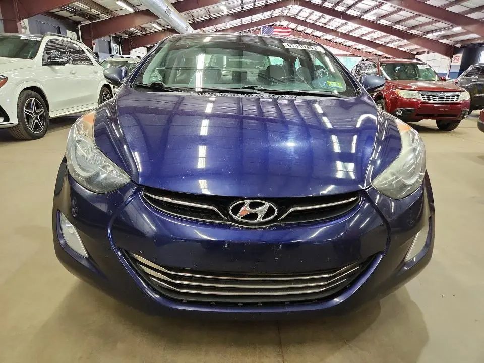 2012 HYUNDAI ELANTRA LIMITED  