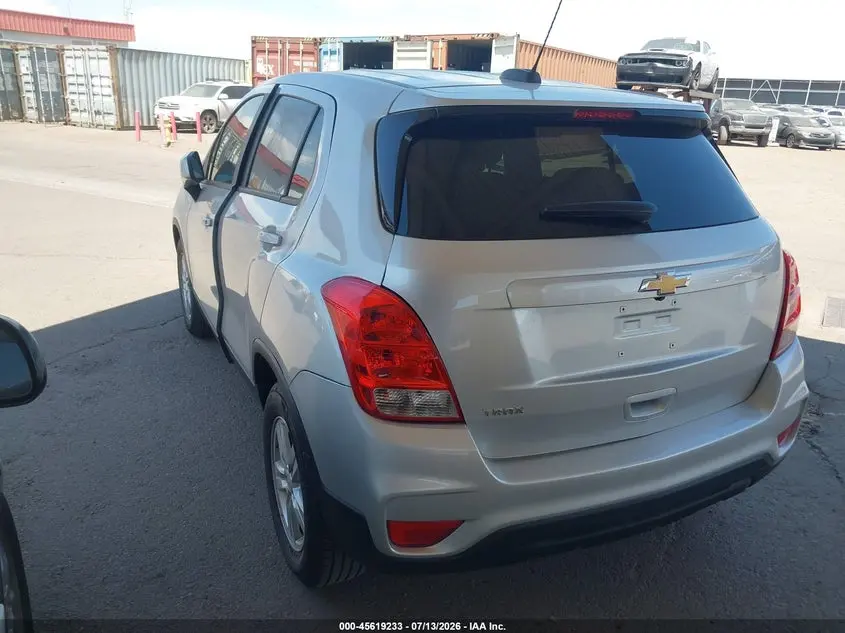 2022 CHEVROLET TRAX FWD LS