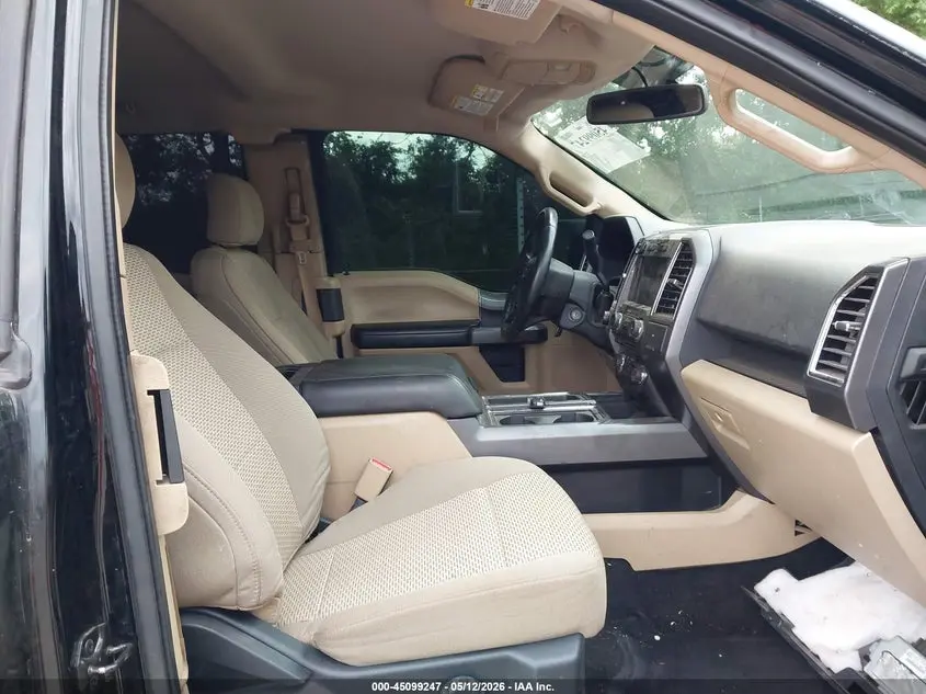 2017 FORD F-150 XLT