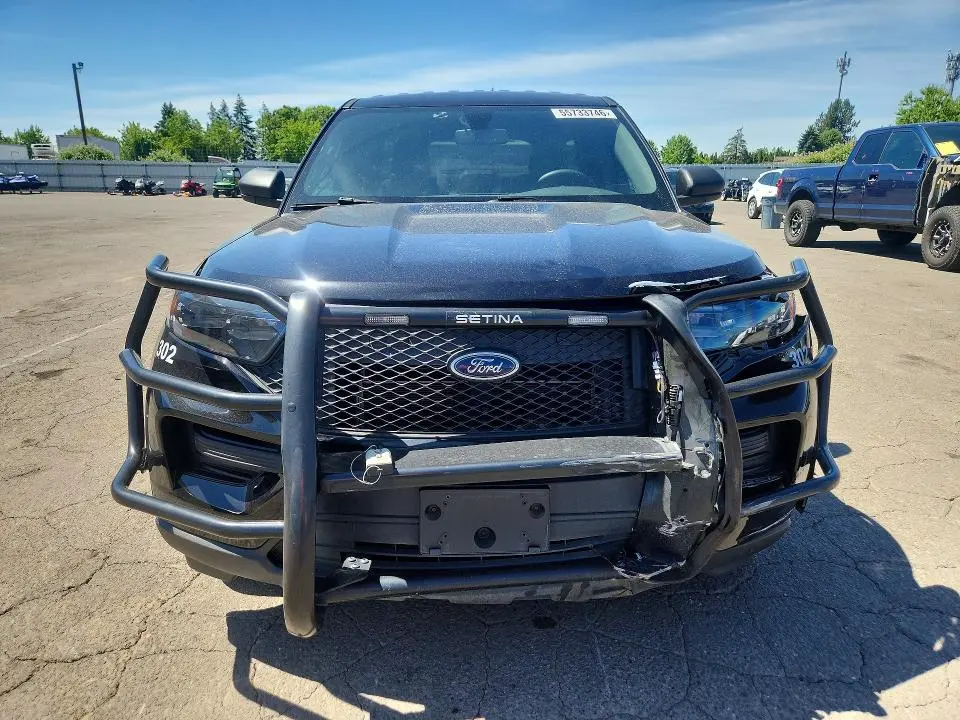 2023 FORD EXPLORER BASE  
