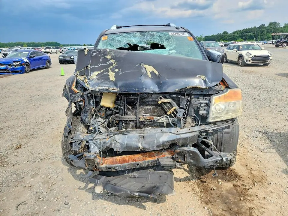 2011 NISSAN ARMADA SV  