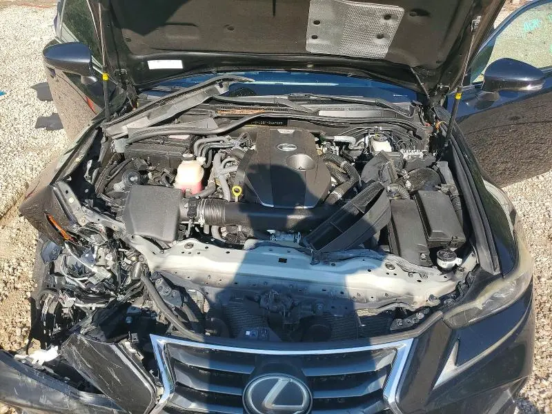 2017 LEXUS IS 200T  