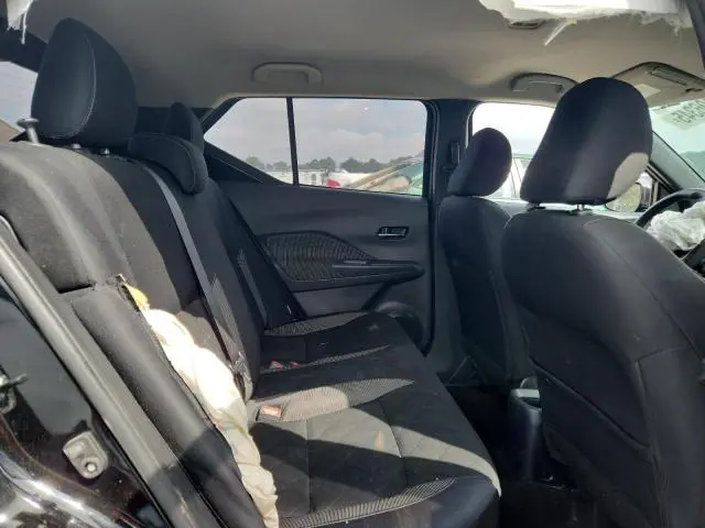 2020 NISSAN KICKS SV